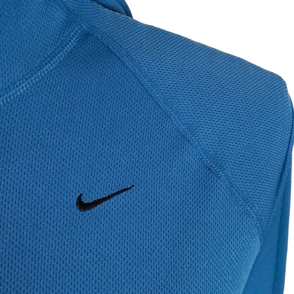 Nike athletic hooded mesh fabric half zip jacket  in storm blue black size M